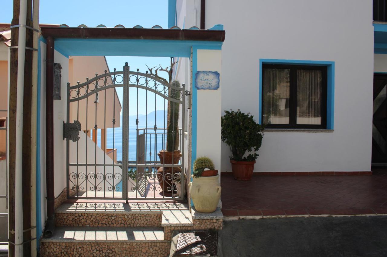 Appartamento Picasso Cala Gonone Exterior photo